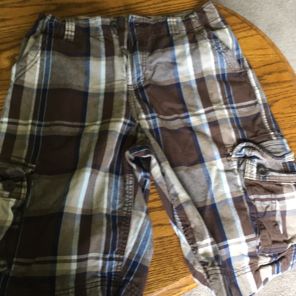 Boys SZ 18 Arizona Shorts